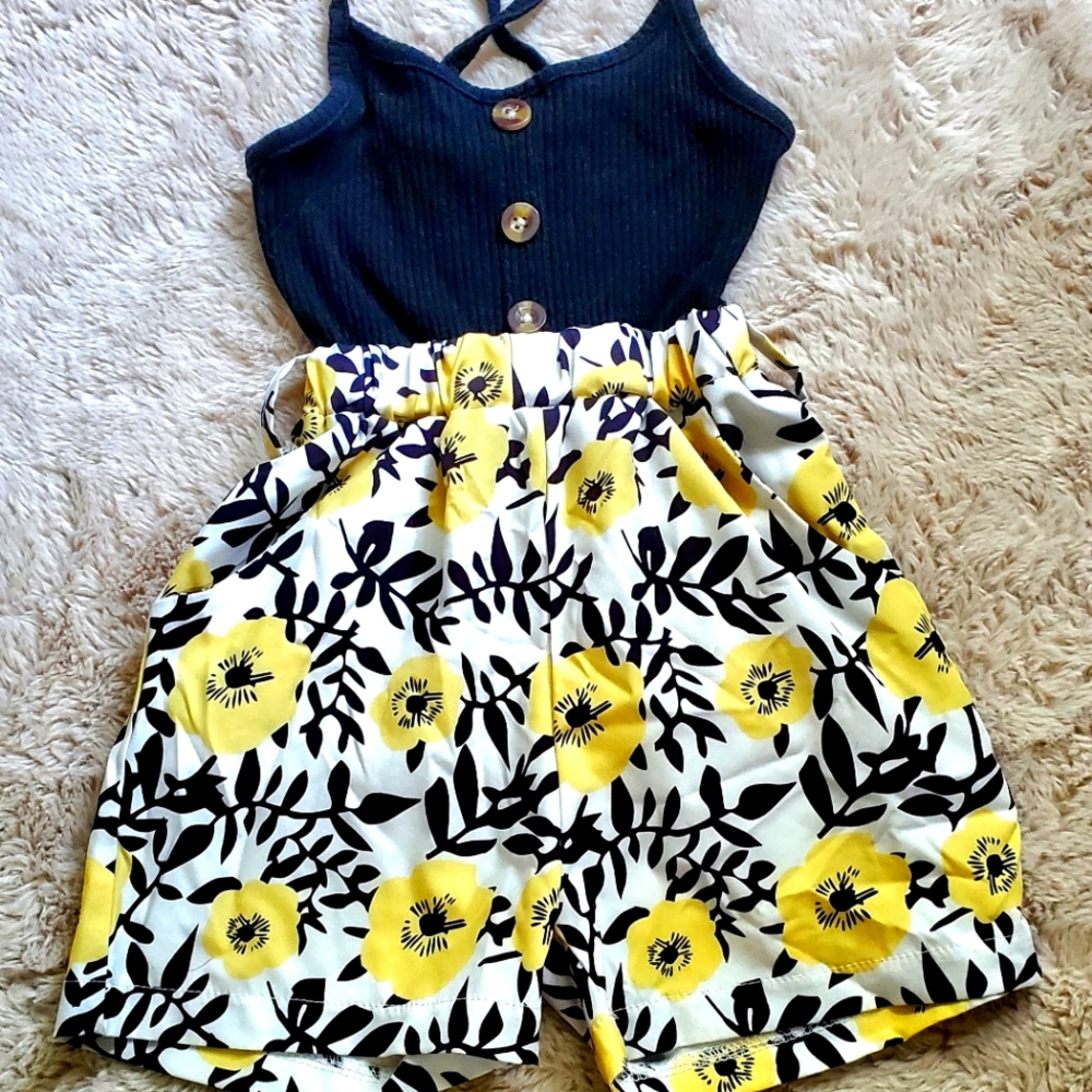 Tollder black/ floral romper